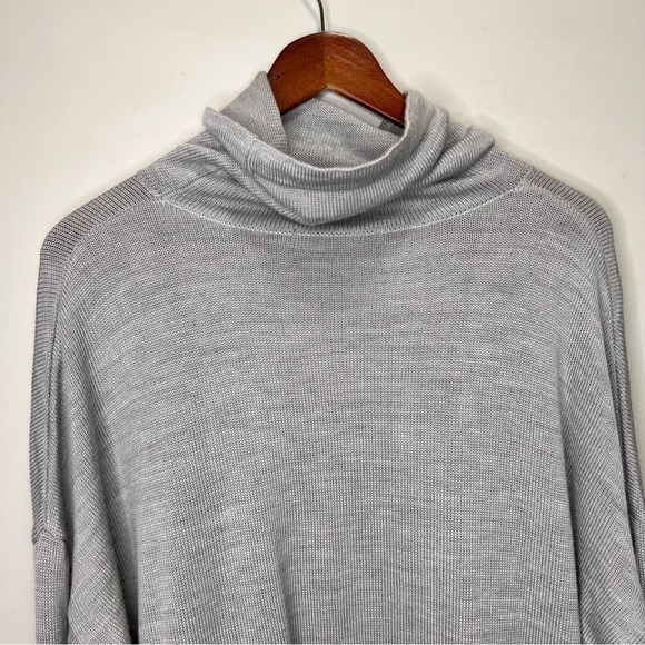 Icebreaker Grey Cowl Neck Wool Blend Long Sleeve Shirt Size Medium - Picture 5 of 11